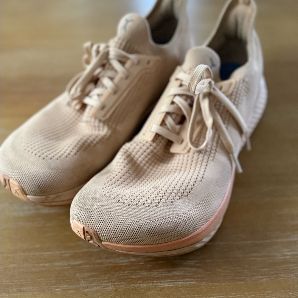 Men’s Flux Adapt size 13